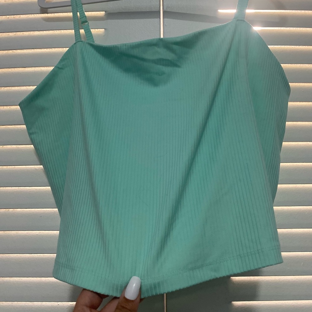 Girlfriend Collective Breeze RIB Devon Compressive Cami - Picture 6 of 8